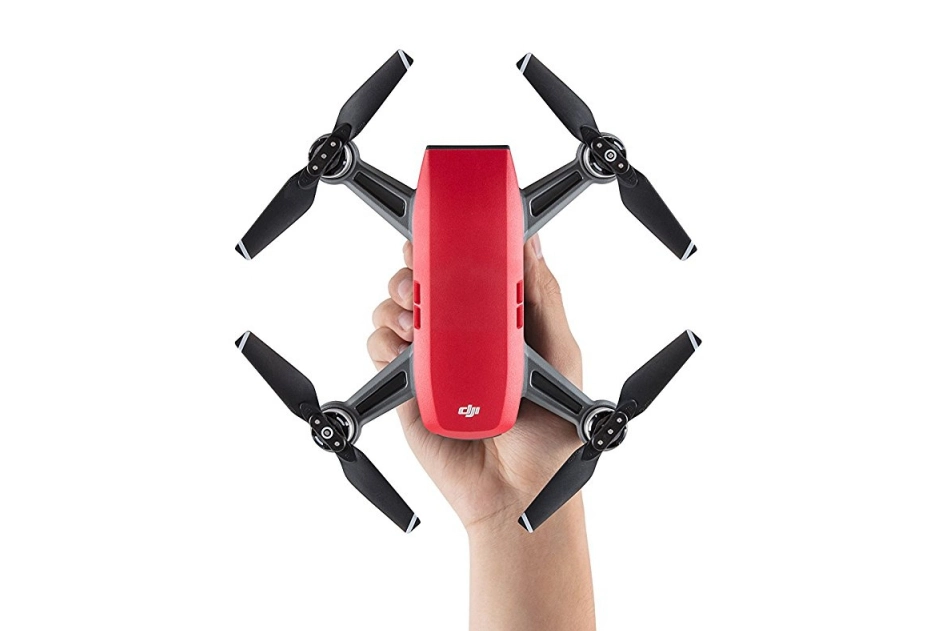 DJI Spark - nejmenší a nejlevnější dron od DJI